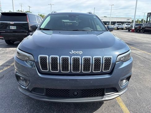 Certified 2021 Jeep Cherokee Latitude Lux w/ Sun & Sound Group AWD/4WD image 2