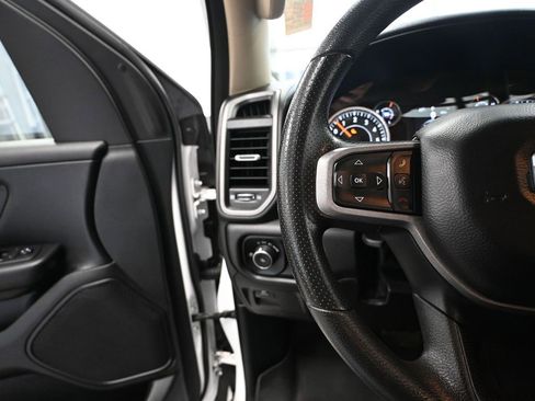 Used 2019 RAM 1500 Tradesman AWD/4WD image 28