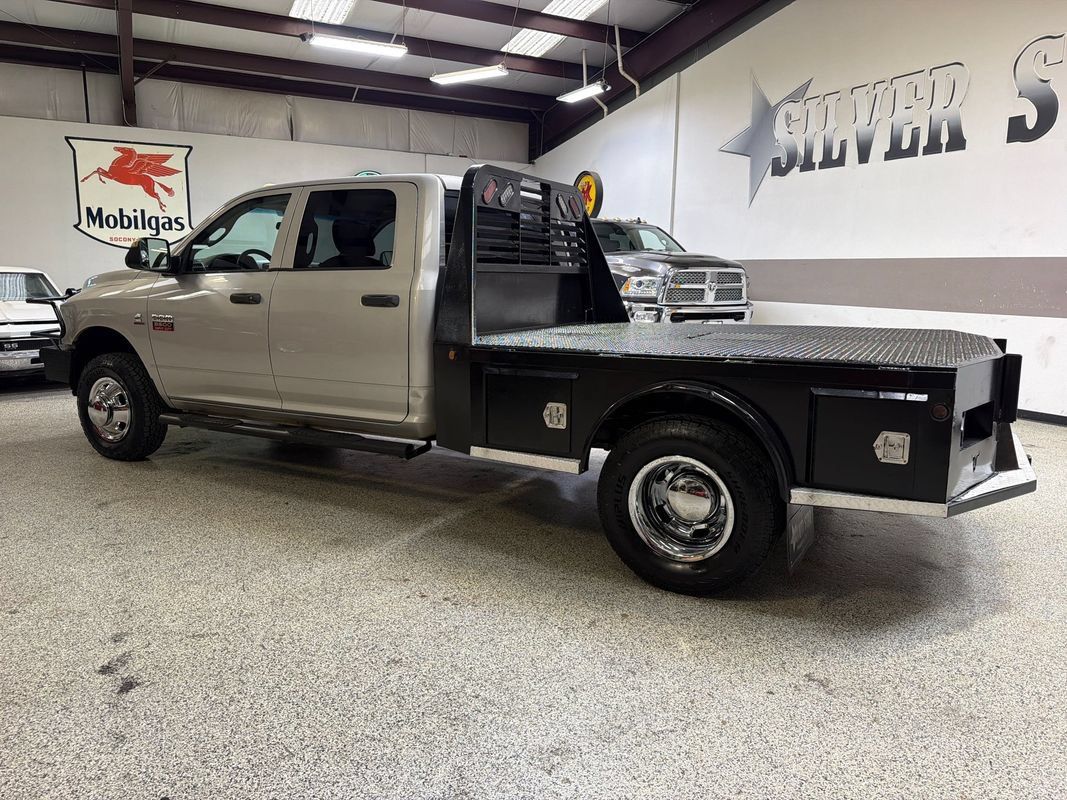 Used 2012 RAM 3500 ST w/ Chrome Appearance Group AWD/4WD image 4