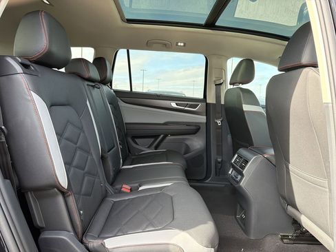 New 2026 Volkswagen Atlas Peak Edition AWD/4WD image 19
