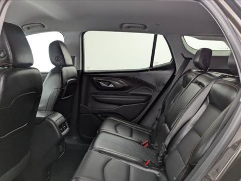 Used 2020 GMC Terrain SLT w/ Preferred Package AWD/4WD image 17