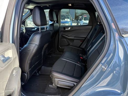 Used 2025 Ford Escape ST-Line w/ Tech Pack #1 image 4