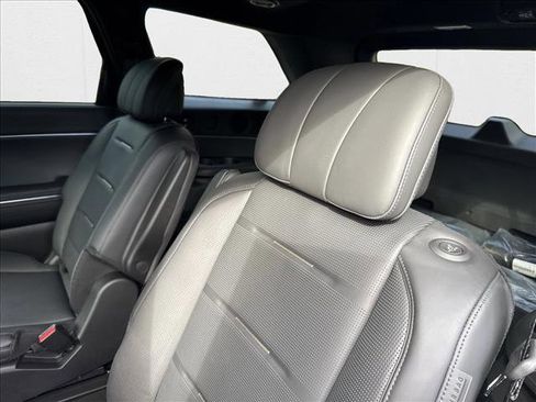 New 2026 Hyundai Palisade Calligraphy FWD image 17