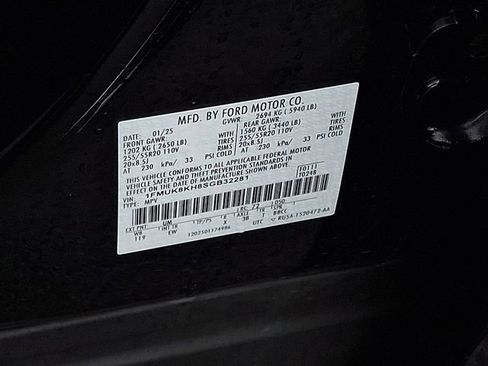 Used 2025 Ford Explorer ST-Line image 29