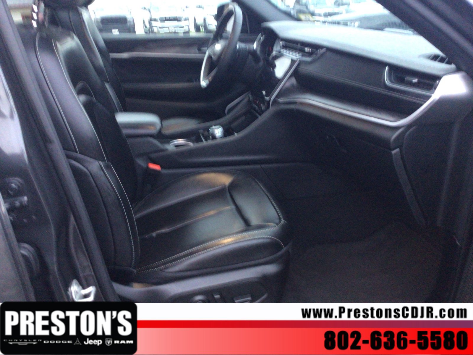 Used 2024 Jeep Grand Cherokee Limited 4xe AWD/4WD image 22