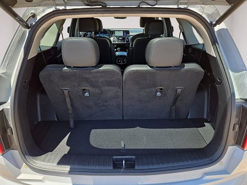 Used 2023 Kia Sorento SX FWD image 13