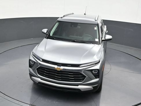 Used 2024 Chevrolet TrailBlazer LT FWD image 22