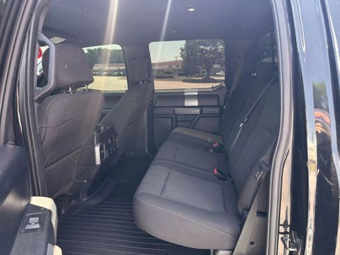 Used 2017 Ford F150 XLT w/ Equipment Group 302A Luxury AWD/4WD image 13