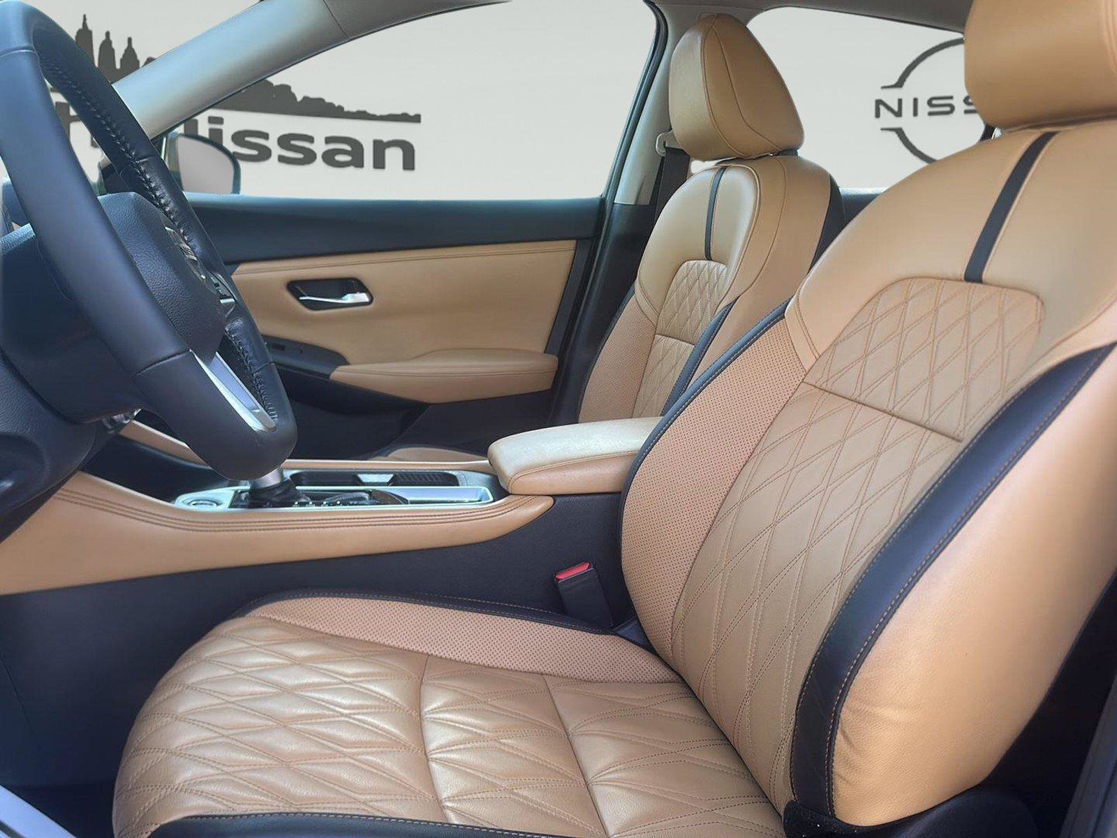 Used 2021 Nissan Sentra SV w/ SV Premium Package FWD image 11