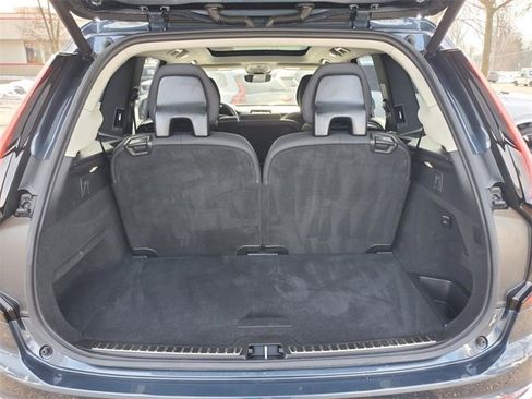 Certified 2025 Volvo XC90 B6 Plus image 34