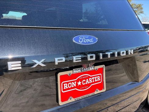 New 2026 Ford Expedition Active image 15