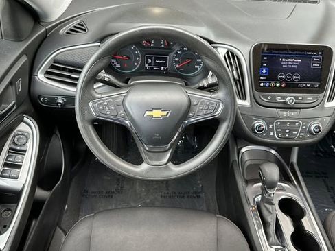Used 2024 Chevrolet Malibu LT image 16