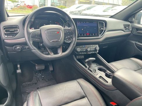 Used 2025 Dodge Durango GT AWD/4WD image 24