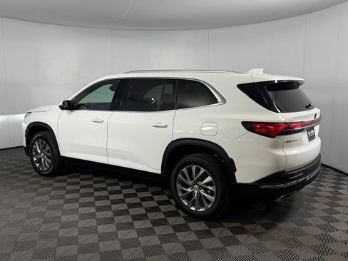 Used 2026 Buick Enclave Preferred FWD image 13
