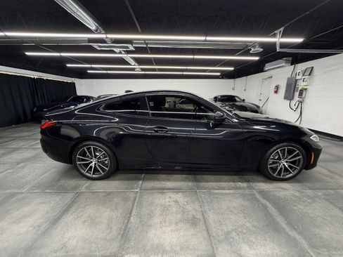 Used 2022 BMW 430i Coupe image 8