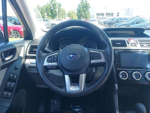 Used 2017 Subaru Forester 2.5i Premium w/ All-Weather Package AWD/4WD image 10