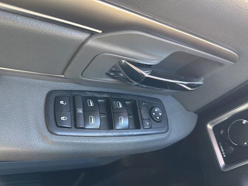 Used 2019 RAM 1500 Classic SLT image 20