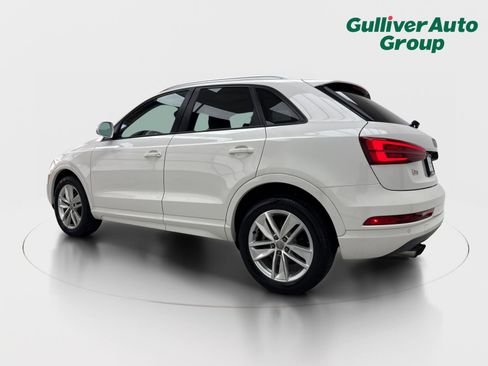 Used 2017 Audi Q3 2.0T Premium FWD image 4