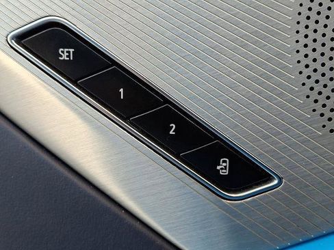 Certified 2022 Chevrolet Corvette Stingray Premium Conv w/ 3LT image 19