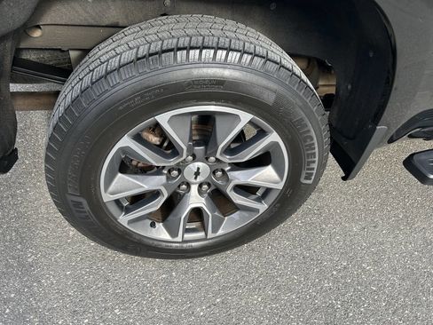 Used 2020 Chevrolet Silverado 1500 RST w/ All-Star Edition image 17