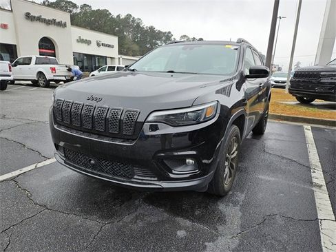 Used 2023 Jeep Cherokee Altitude Lux w/ Lux Elite Package image 2
