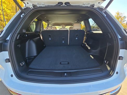 New 2025 Jeep Grand Cherokee Limited image 13