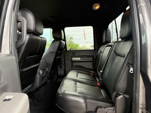 Used 2014 Ford F350 Lariat w/ Camper Package image 11