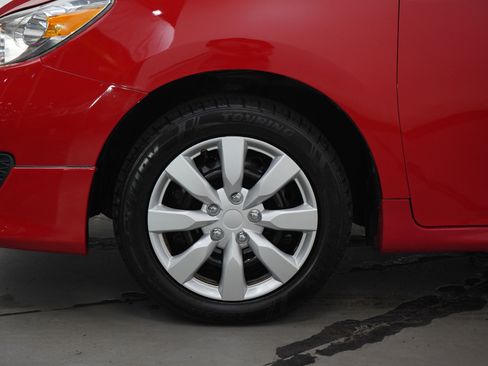 Used 2010 Toyota Matrix S AWD/4WD image 24