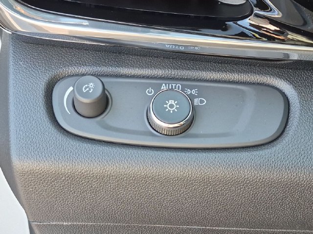 New 2026 Buick Envista Sport Touring w/ Convenience I Package FWD image 17