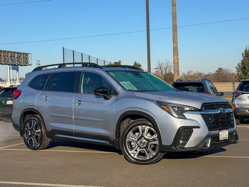 Certified 2025 Subaru Ascent Touring image 2