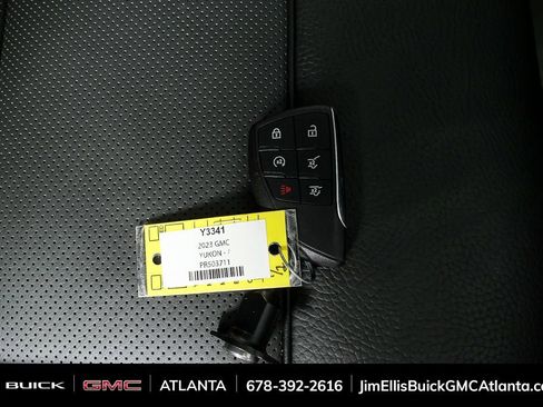 Certified 2023 GMC Yukon Denali w/ Denali Reserve Package image 29