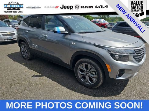 Used 2026 Kia Seltos LX AWD/4WD image 14