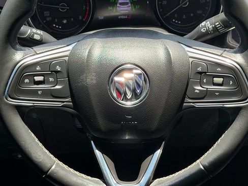 Used 2023 Buick Encore GX Preferred FWD image 17