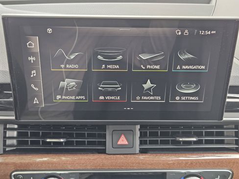 Used 2020 Audi A4 2.0T Premium w/ Convenience Package FWD image 9