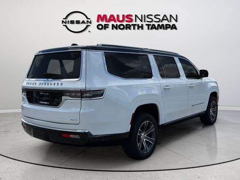 Used 2024 Jeep Grand Wagoneer L 4WD image 8