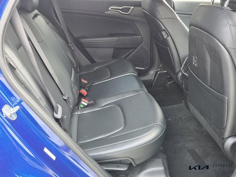 Certified 2024 Kia Sportage EX image 17