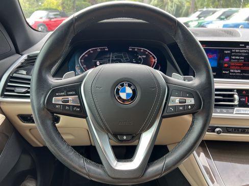 Used 2022 BMW X5 sDrive40i w/ Premium Package RWD image 16