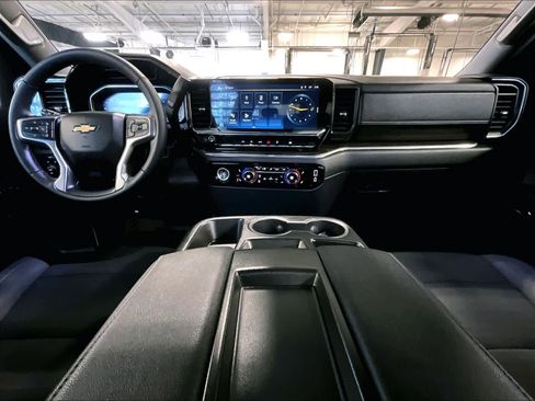 Used 2024 Chevrolet Silverado 1500 LT image 21