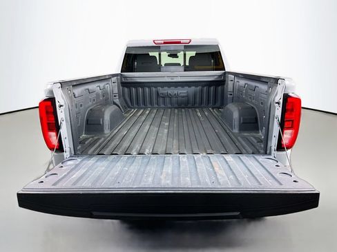 Used 2024 GMC Sierra 1500 Elevation w/ Preferred Package AWD/4WD image 10