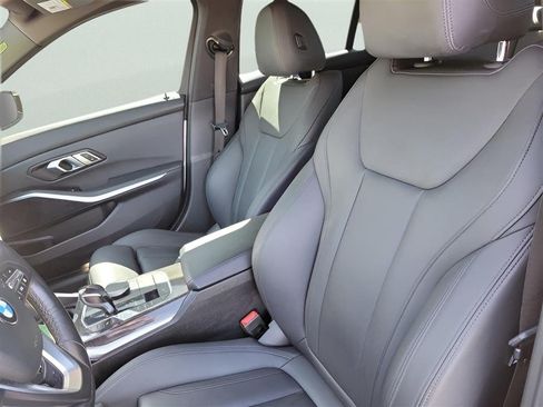Used 2020 BMW 330i Sedan RWD image 17