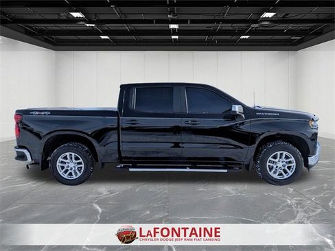 Used 2021 Chevrolet Silverado 1500 LT w/ Bed Protection Package image 6
