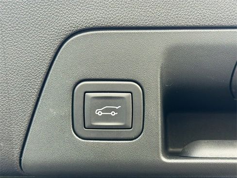 Used 2024 Buick Envision Sport Touring image 13