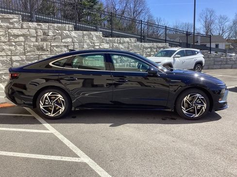 New 2026 Hyundai Sonata SEL FWD image 10