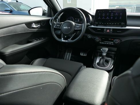 Used 2024 Kia Forte GT-Line w/ GT-Line Premium Package image 25