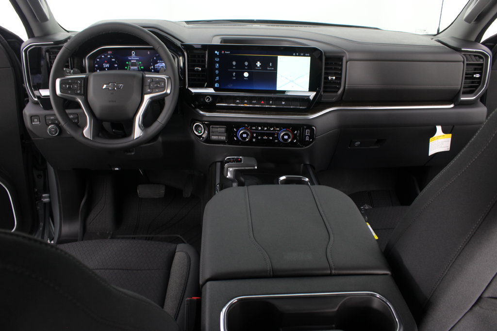 New 2026 Chevrolet Silverado 1500 RST w/ Redline Edition AWD/4WD image 9