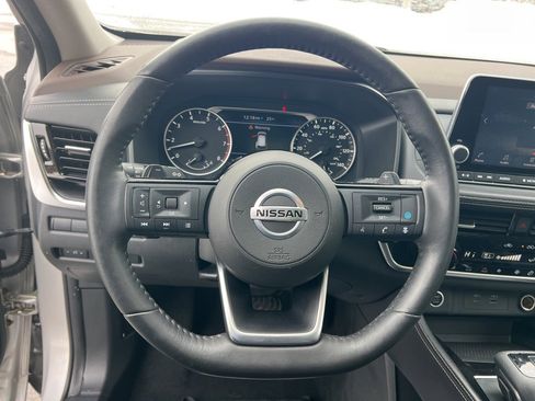 Used 2021 Nissan Rogue SL image 14