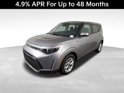 New 2025 Kia Soul LX