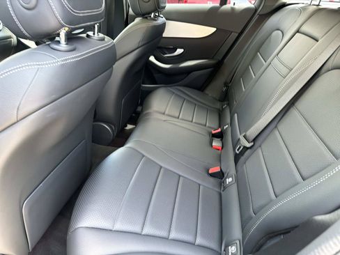 Used 2022 Mercedes-Benz GLC 300 image 12