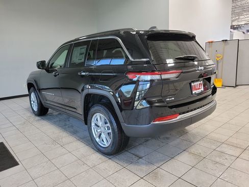 New 2026 Jeep Grand Cherokee Laredo X AWD/4WD image 6