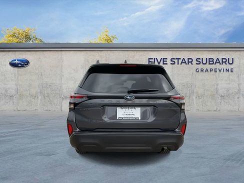 Used 2025 Subaru Forester Premium AWD/4WD image 7
